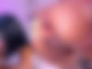 CandyRouse2's Live Sex Cam Show