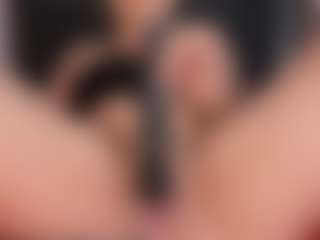 juliet-sofia's Live Sex Cam Show