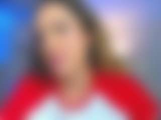 Live cam show with mariiahneedles - Smoking on TeamSkeetLive