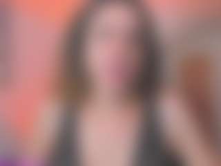 Live cam show with mariiahneedles - Colombia on Camsoda
