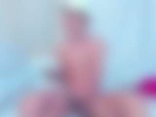Shyfantasie111's Live Sex Cam Show