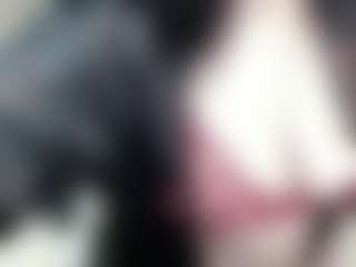 Live cam show with Valeria - Facial on Cam Slut