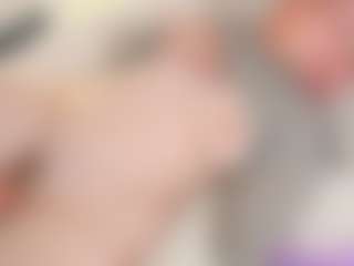 Live cam show with KawaiiYukii - Phatass on camtv