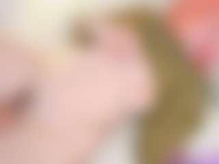Live cam show with KawaiiYukii - Kawaii on Camsoda