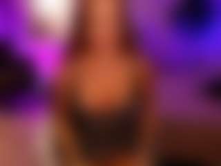 Live cam show with JessicaAubrey - Flashing on Dare Cams