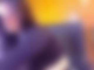 Live cam show with Lunaa-jonhsonn - Thin on Stripli.com