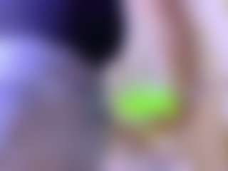 Lunaa-jonhsonn's Live Sex Cam Show