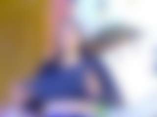 Lunaa-jonhsonn's Live Sex Cam Show