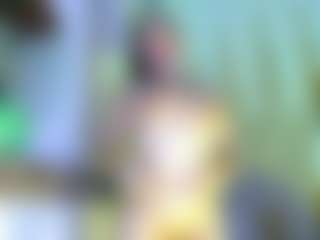 Lunaa-jonhsonn's Live Sex Cam Show
