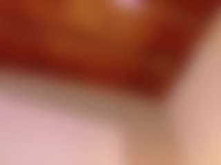Live cam show with Lunaa-jonhsonn - Milk on AdultVida.com