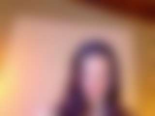 Lunaa-jonhsonn's Live Sex Cam Show