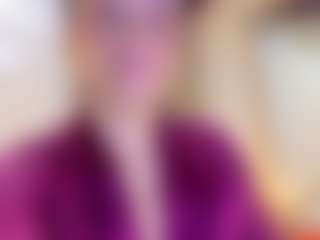 Lunaa-jonhsonn's Live Sex Cam Show