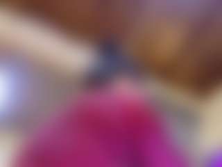 Spettacolo in cam dal vivo con Lunaa-jonhsonn - Milk su Camsoda