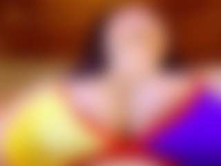 Lunaa-jonhsonn's Live Sex Cam Show