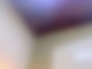 Lunaa-jonhsonn's Live Sex Cam Show