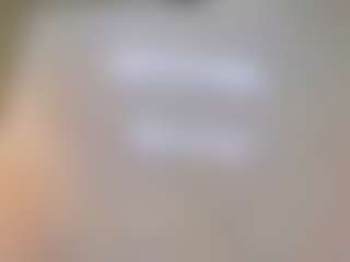 Lunaa-jonhsonn's Live Sex Cam Show