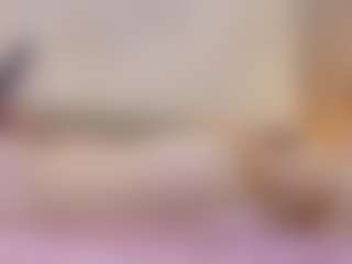 Lunaa-jonhsonn's Live Sex Cam Show
