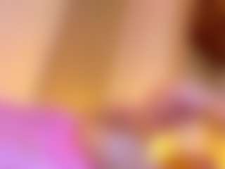 Lunaa-jonhsonn's Live Sex Cam Show
