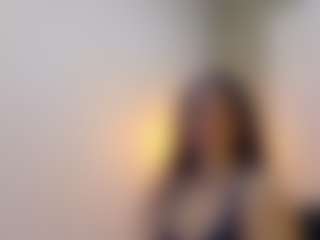 Cam Show en direct de Lunaa-jonhsonn