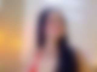 Lunaa-jonhsonn's Live Sex Cam Show