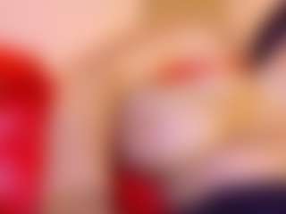 Lunaa-jonhsonn's Live Sex Cam Show