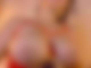 Lunaa-jonhsonn's Live Sex Cam Show