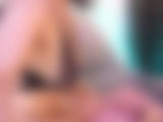 Live cam show with Samaraa-Smith - Juguetes on milfzrlive.com