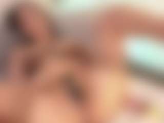 Live cam show with Samaraa-Smith - Oil on Camsoda.co