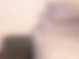 Live cam show with Samaraa-Smith - Facial Piercings on Camsoda