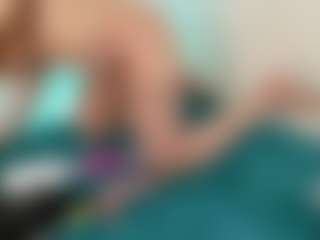 Live cam show with Samaraa-Smith - Shaved on SinfulBabes