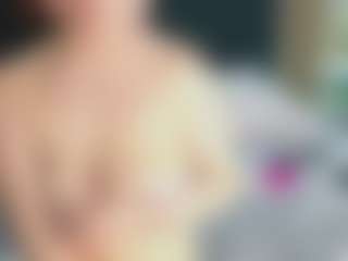 Live cam show with Samaraa-Smith - Mature on Stripli.com