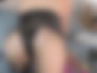 Live cam show with Samaraa-Smith - Juguetes on Dolls Live