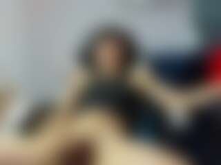 SexyyGyal's Live Sex Cam Show