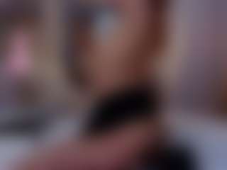 Lola's Live Sex Cam Show