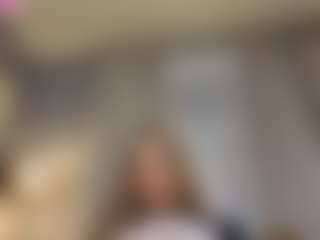 Lola's Live Sex Cam Show