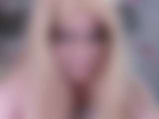 LilMilkyLilly's Live Sex Cam Show