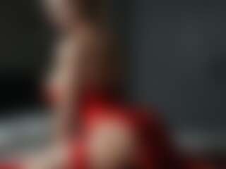 Ostanika Usterkas Live-Sex-Cam-Show