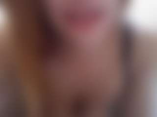 Live cam show with RedMariaEugenia - Domination on live.xheat.ai