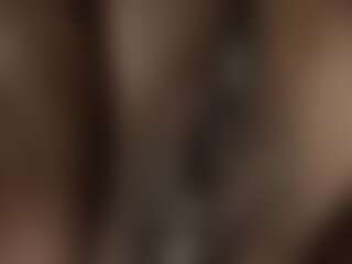 Live cam show with LipSmacker - South African on Milf Play | south africa