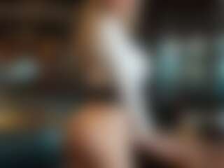 Giulianasssss's Live Sex Cam Show