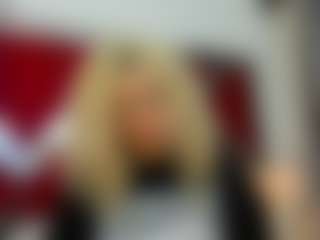 Curly Marshall's Live Sex Cam Show