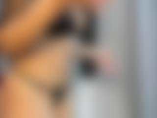 Live cam show with Curly Marshall - Colombia Young Adult on Camsoda