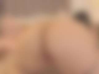 Live cam show with hanna-kane - Moaning on Fling VIP Chat