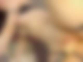Juicy-Vikki's Live Sex Cam Show