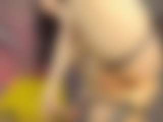 Juicy-Vikki's Live Sex Cam Show