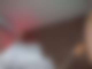 Juicy-Vikki's Live Sex Cam Show