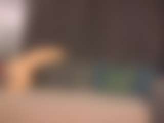 Live cam show with Juicy-Vikki - Fuck Machine on Cam Slut