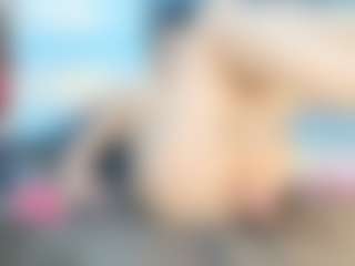 Live cam show with lily-meghan - Flexible on Free Soda