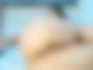 lily-meghan's Live Sex Cam Show