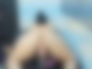 lily-meghan's Live Sex Cam Show